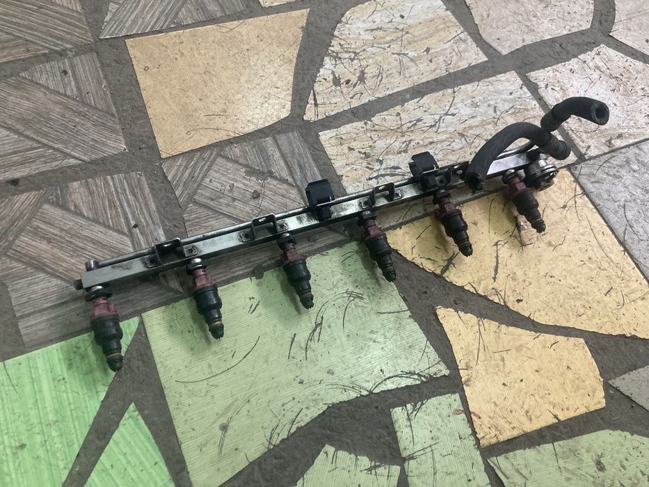 Форсунки БМВ Е39 M52B28 / BMW E39 M52B28