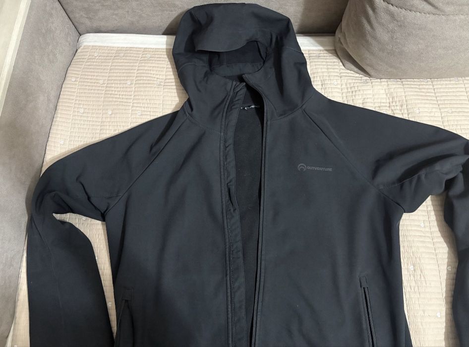 Продам куртку Outventure