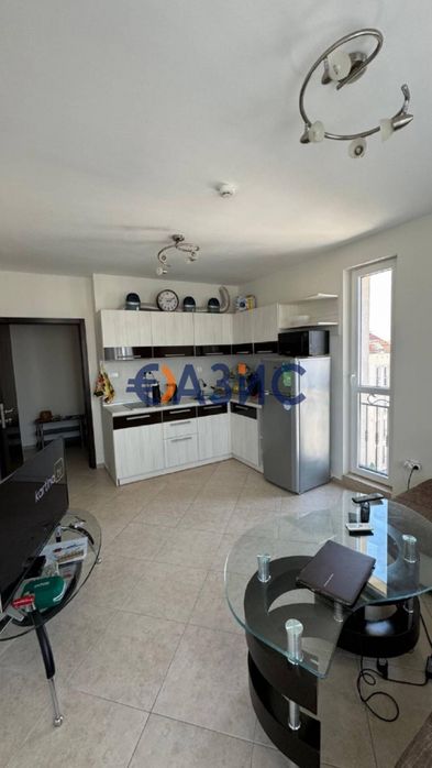 Продава се Двустаен апартамент в к.к. Слънчев бряг - 56 кв.м за 1370 €/кв.м - Снимка #1