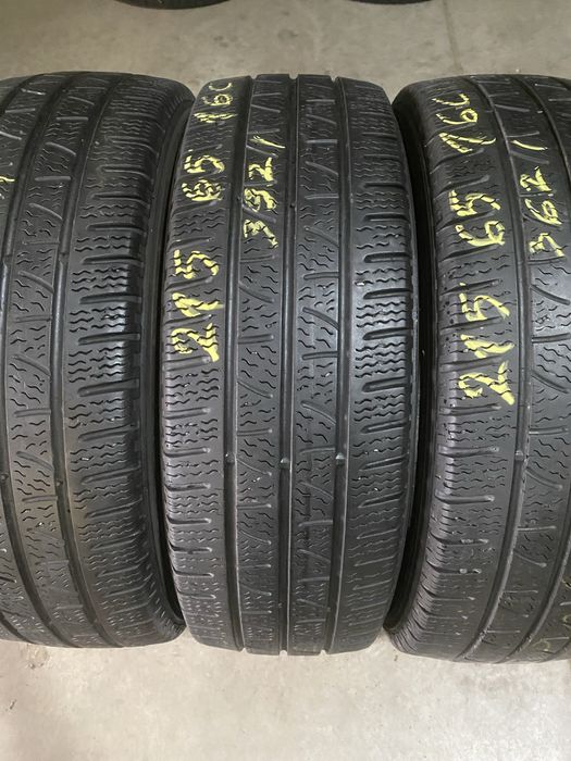 Anvelope iarna 215/65/16C Pirelli Carrier Winter 215 65 16C R16C