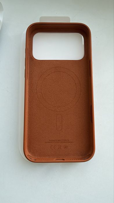Чехол Iphone 18 pro max