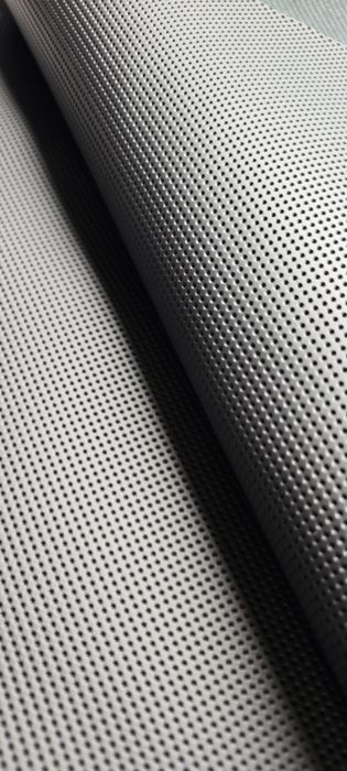 Piele Volane semi-perforată și fină