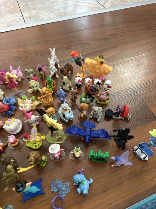 Игрушки фигурки киндер