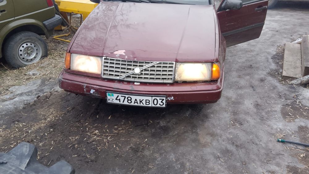 Продам Volvo 440