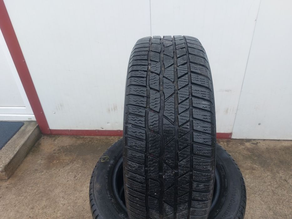 135 lei bucata! Set anvelope M+S/IARNA 205 55 r16 Continental! 7 mm