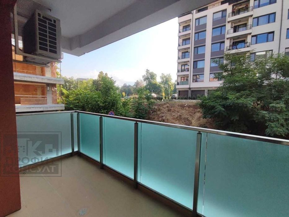 Продава се Двустаен апартамент в Велико Търново, Център - 59 кв.м за 2458 €/кв.м - Снимка #9