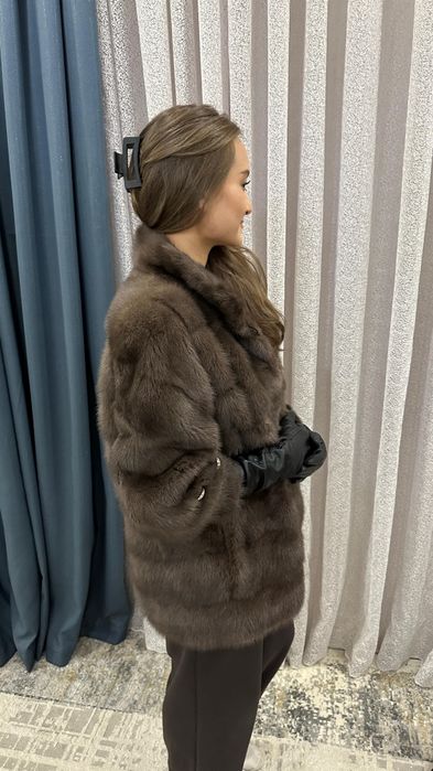 Шуба размер 44 цена 250000