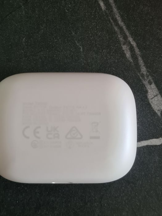 Casti wireless  earfun