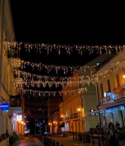 Оформление гирляндоми