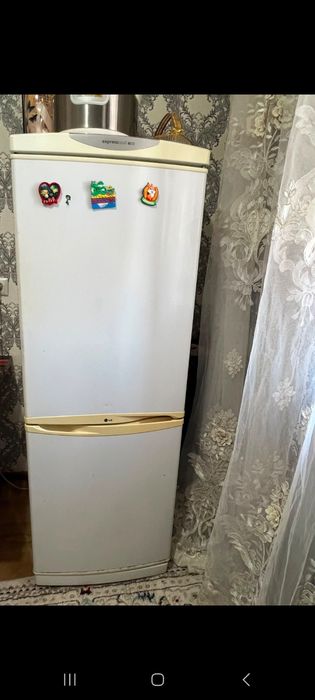 Холодильник в хорошем состоянии.