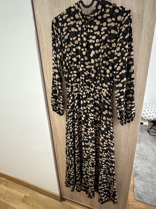 Rochie midi Massimo Dutti