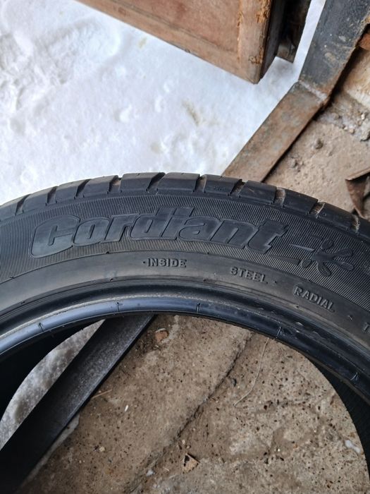 Продам шины в отличном состоянии