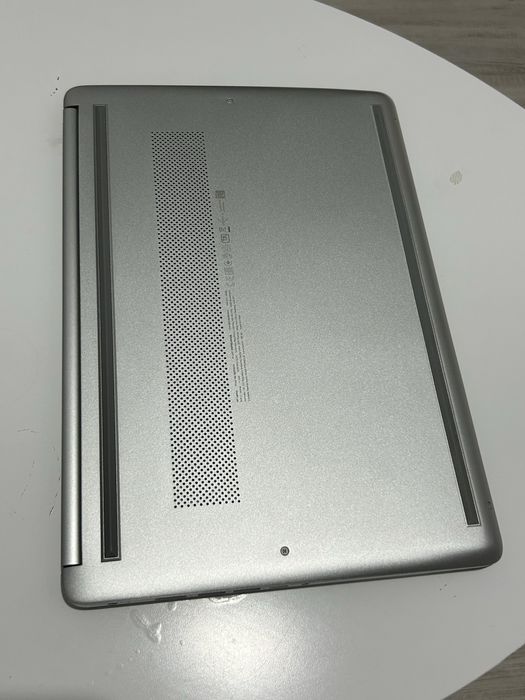 Laptop HP 14s-fq0002nn