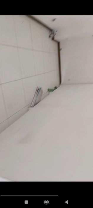 Поворотда жойлашган дўкон ижарага берилади