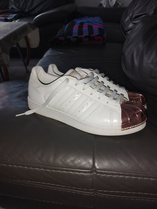Адидас,оригинал,40,5 номер