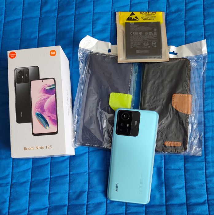 Продавам Redmi Note 12S