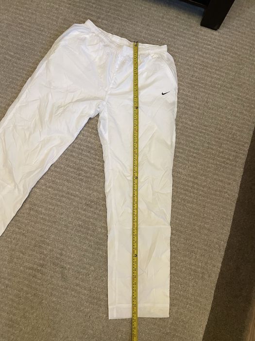 Pantaloni Nike noi fara eticheta