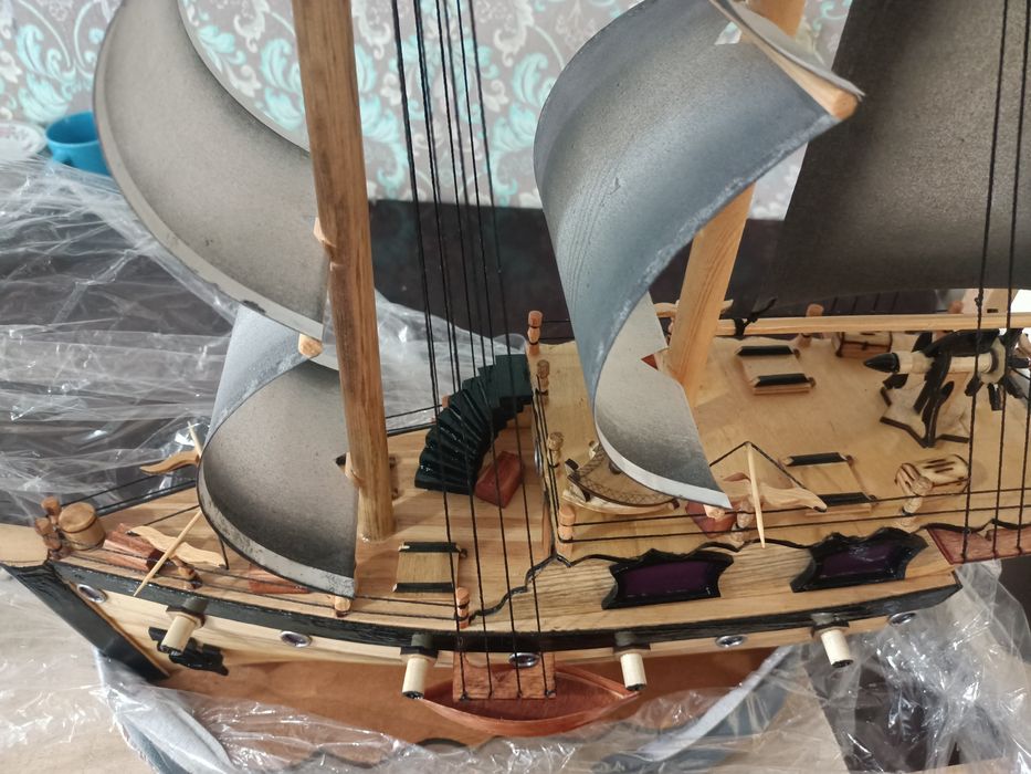 Корабль ручной работы