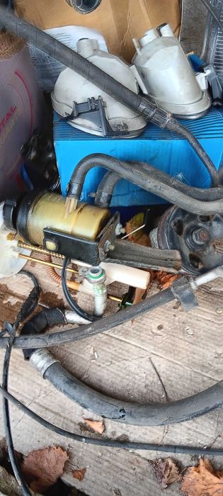 Продавам Хюндай санта фе 2,2 дизел автомат 2006 г. На части