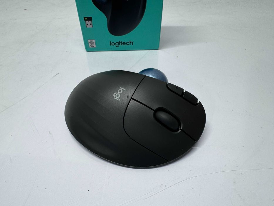 Мишка Logitech ERGO M575S