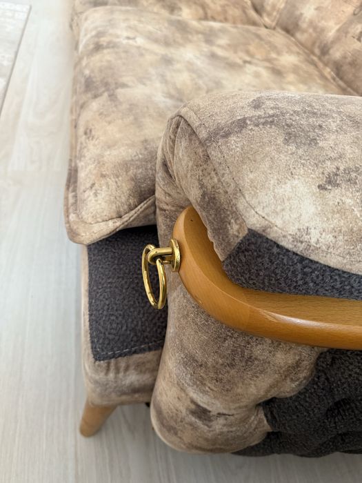 Продам диван, отличного качества. Иран!