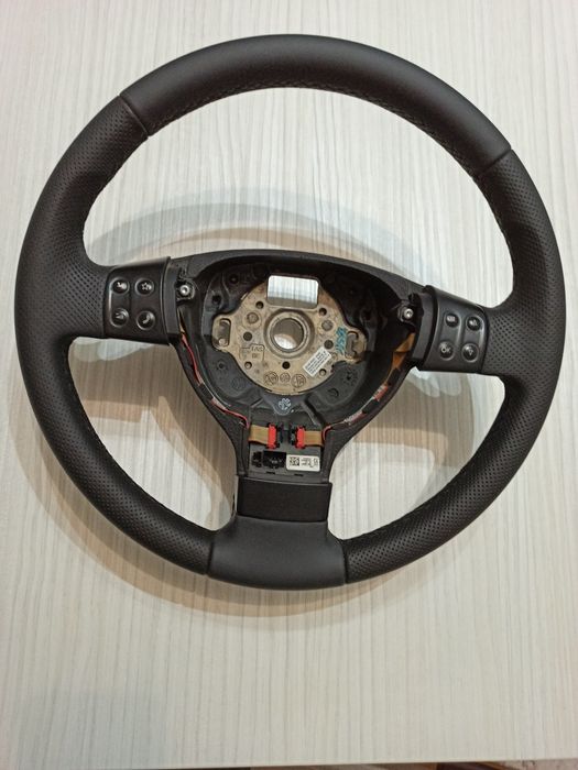 Volan comenzi golf 5 passat