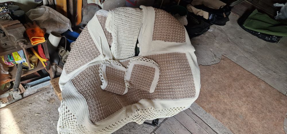 Чехлы (сетки) в машину