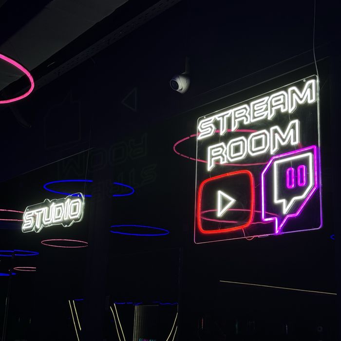 Неоновые вывески - Неон - Реклама (быстро и качественно!)