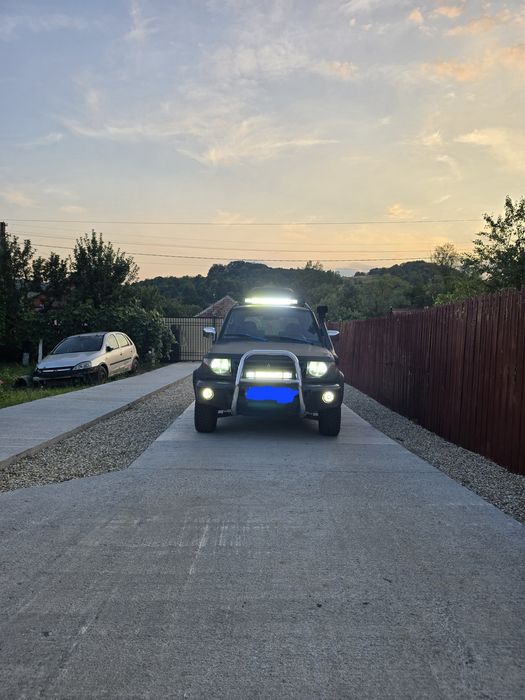 Vand pajero pinin