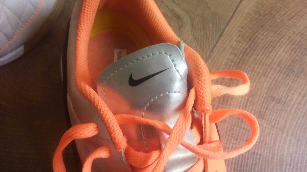 NIKE TIEMPO Leather Shoes Размер EUR 36,5 обувки естествена кожа 416-14-S