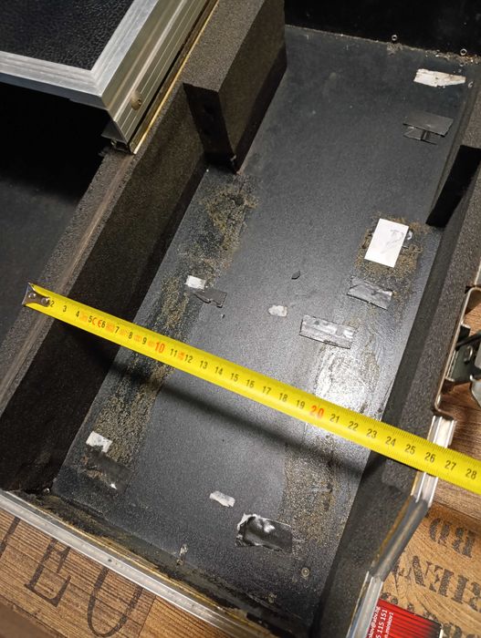 Твърд кейс за DJ музикант