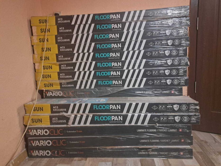 Vand parchet si uși noi