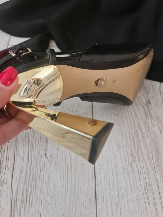 Zara,  НОВИ обувки естествена кожа