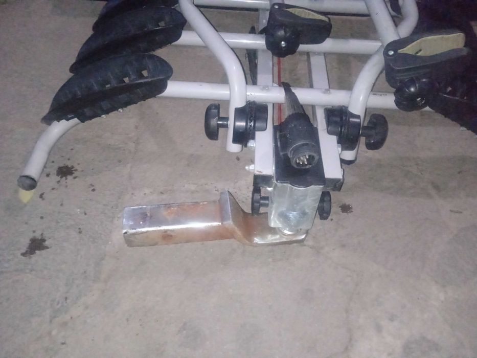 Автоприцеп для велосипедов