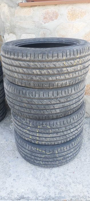 Продавам летни гуми втора упатреба.