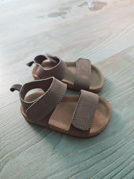 Сандали HM 18/19