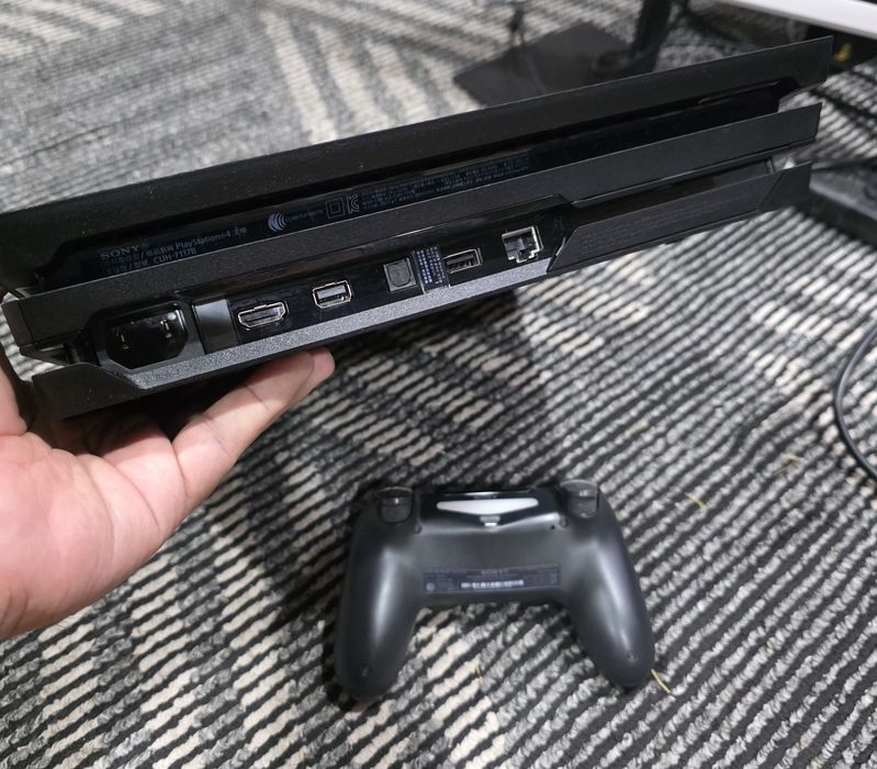 Ps4 pro 12.00 vzlom