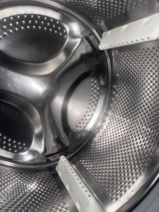 Продаю рабочию стиралку