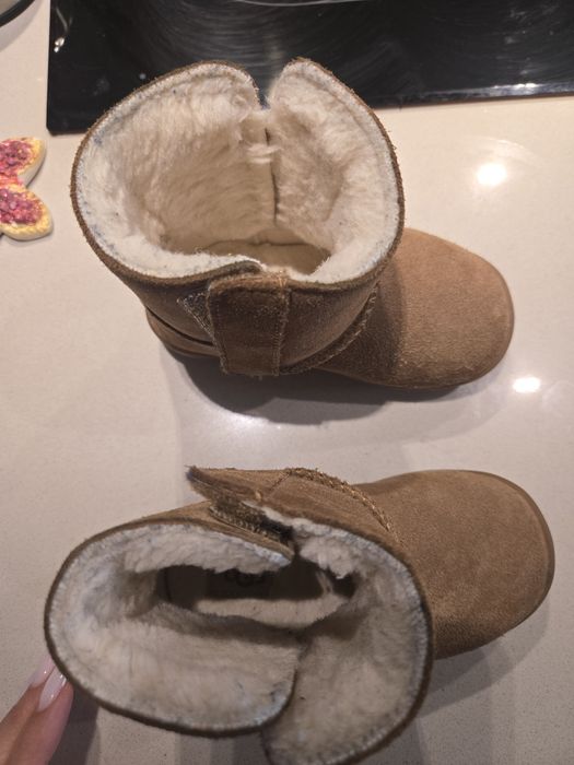 Детски ботуши ,ugg