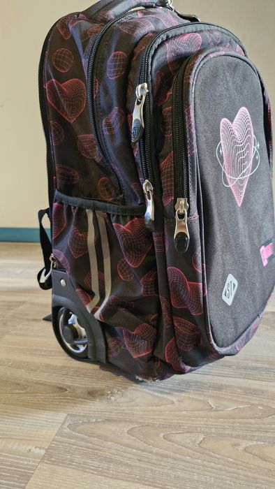 Ghiozdan troller fata