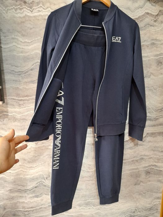 Спортивный костюм молодёжный