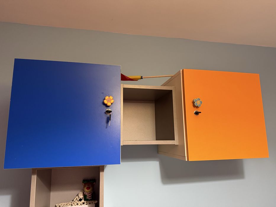 Se vinde - Mobilier camera baieti