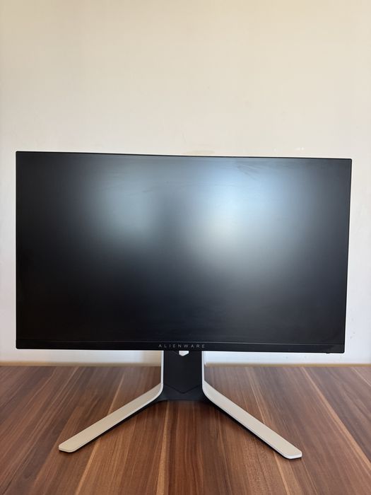 Monitor Gaming Alienware AW2720HFA 27" 240Hz IPS FreeSync/G-Sync
