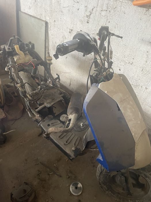 Vand urgent scuter si cadru atv