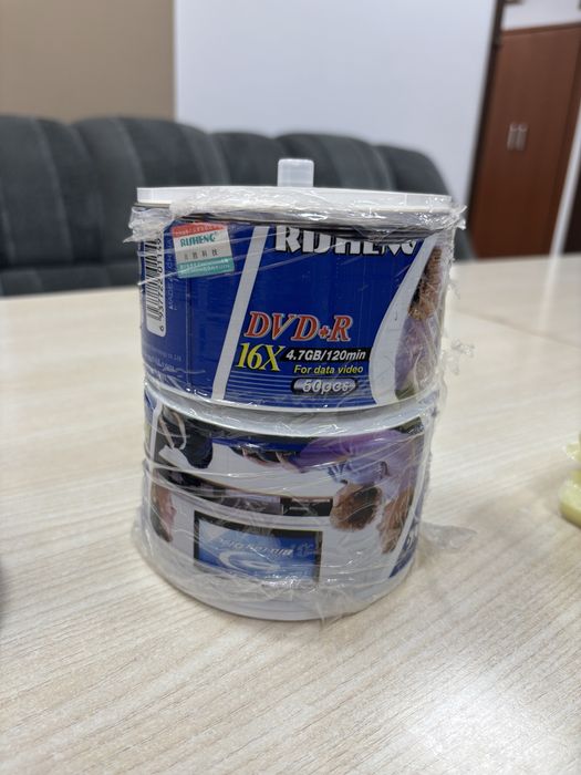 DVD-R диски 100 шт + конверты