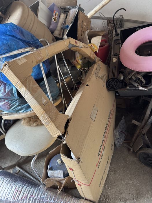 Продам дверь передний правый на короллу