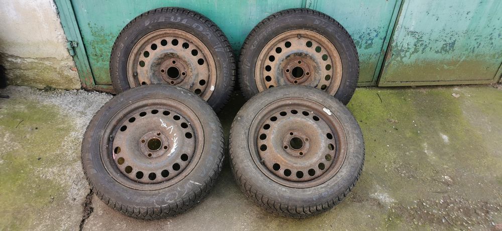 Cauciucuri iarnă  cu jante opel corsa