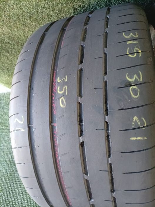 315 30 R21 Goodyear vara