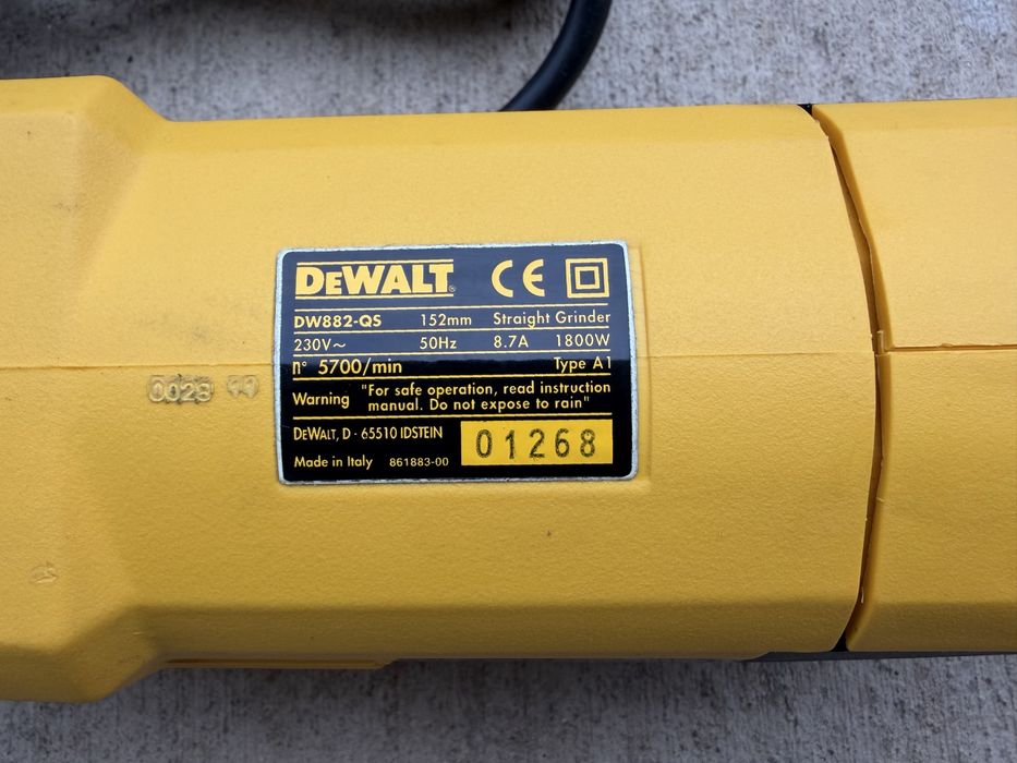 Прав шлайф Dewalt DW882-QS 1800W