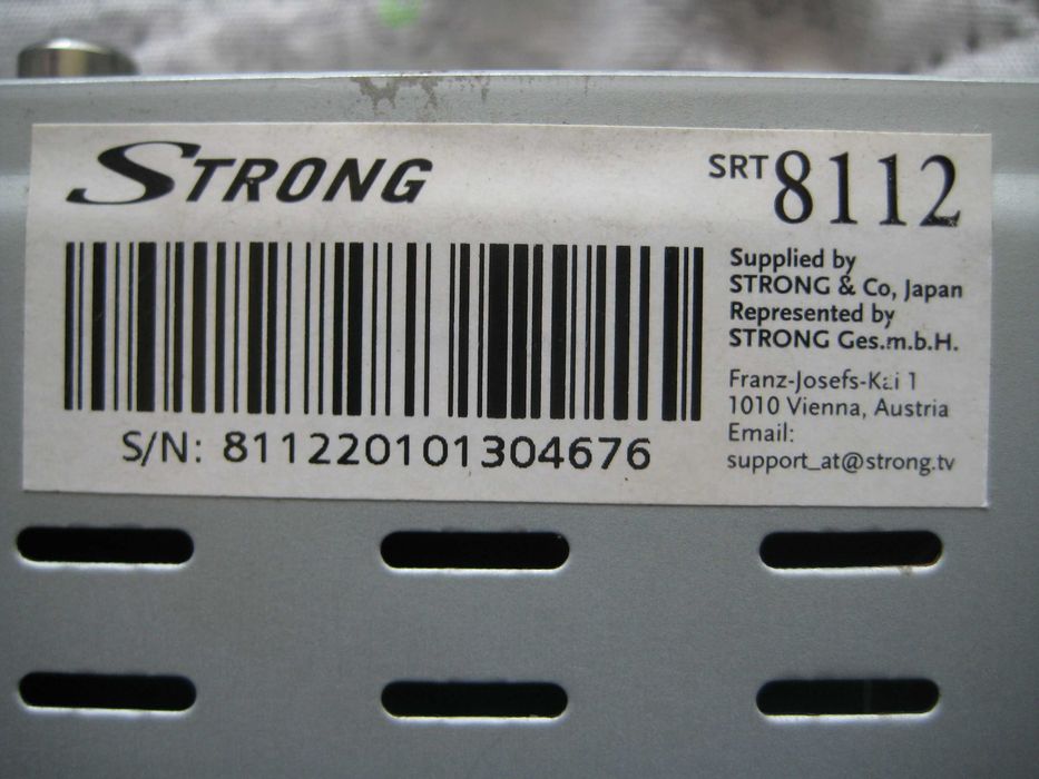 Продавам цифров декодер STRONG SRT 8112